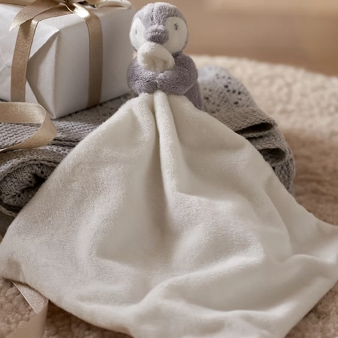 SnowyPenguinComforter