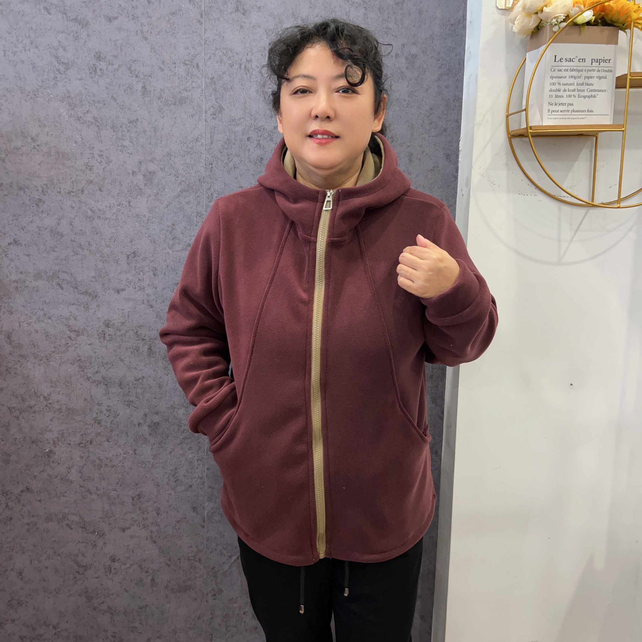 撞色连帽双面奥丽绒开衫外套女2025大码宽松大码中老年妈妈装卫衣