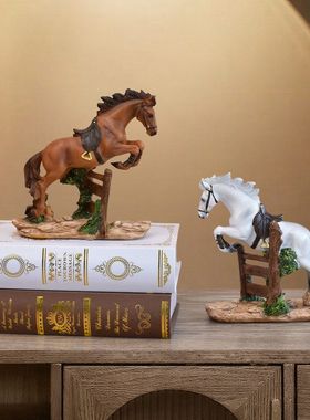 新款马年欧式树脂奔跑骏马摆件家居客厅办公桌面招财工艺品装饰品