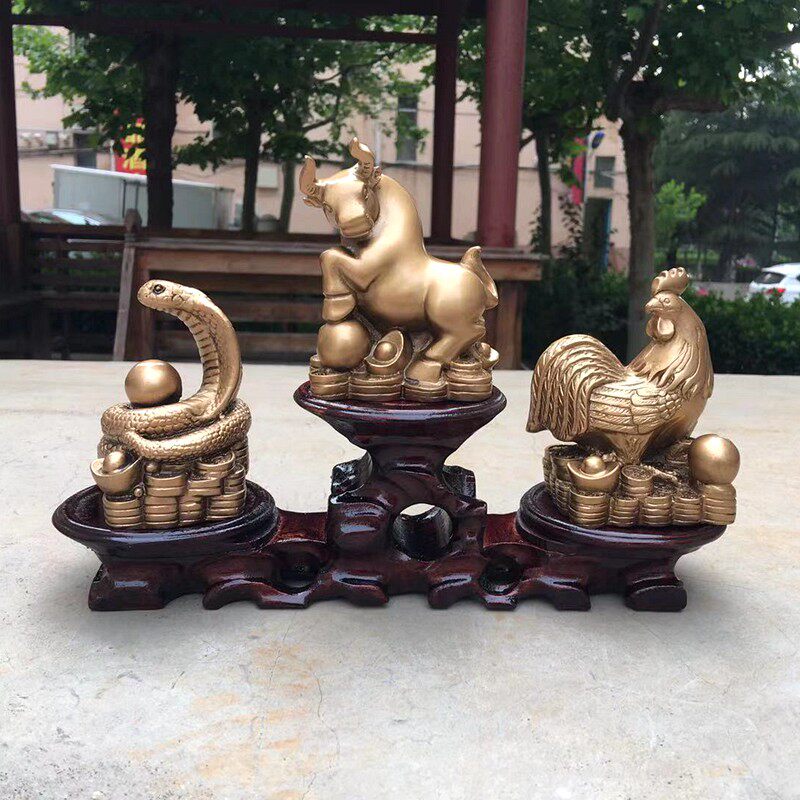树脂三合桌面摆件十二生肖贵人虎马狗猴鼠龙猪兔羊家居办公室装饰