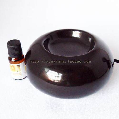 出口品质 FEA防干烧电子香薰炉 80度恒温香熏炉 送精油 黑白色