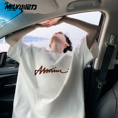 小尼力美式潮牌手绘字母短袖