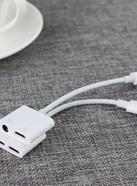 适用于iphone14充电听歌二合一耳机转接线头音频转换器转3.5mm口