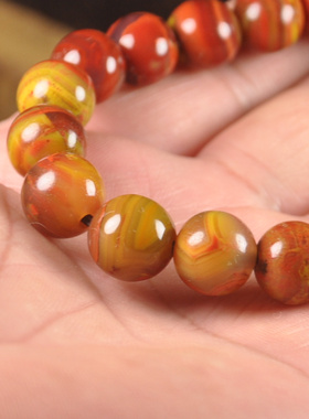 精品朝阳北票红缟玛瑙战国红手链