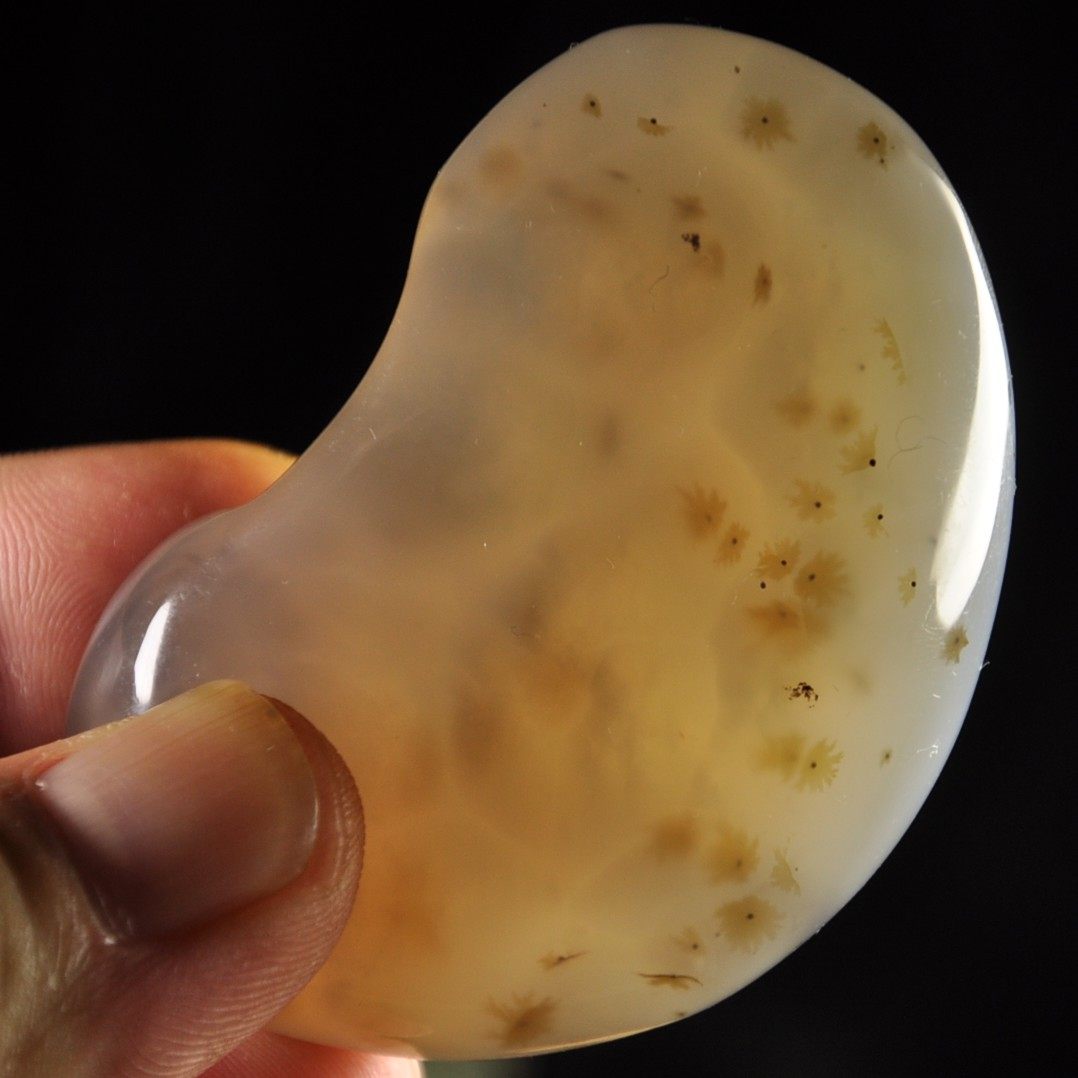 精品未优化天然马料海洋玉髓水草玛瑙原石手把件观赏石把玩35缠丝