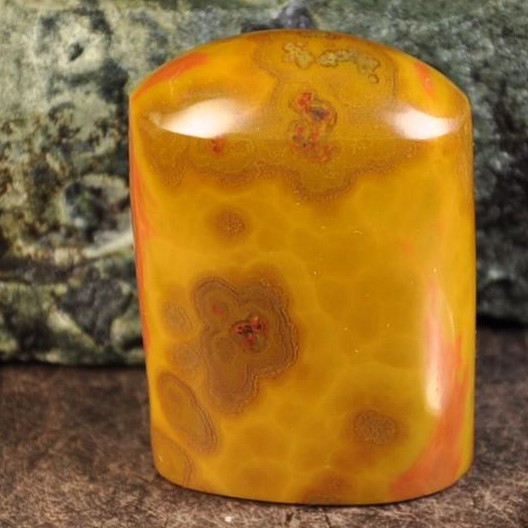 精品蒙料宣化上谷天然战国红缟玛瑙章料缠丝男女小摆件把件MZ8172