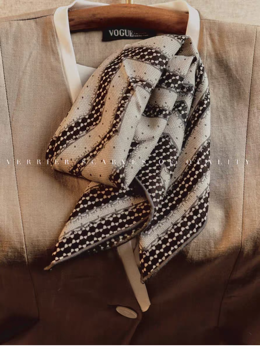 抽象几何 老钱风真丝羊毛围巾女秋冬季丝毛丝巾高级感系脖方巾65