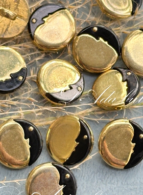 M177 15mm相互瞭望的月亮复古钮扣 交汇的轨迹