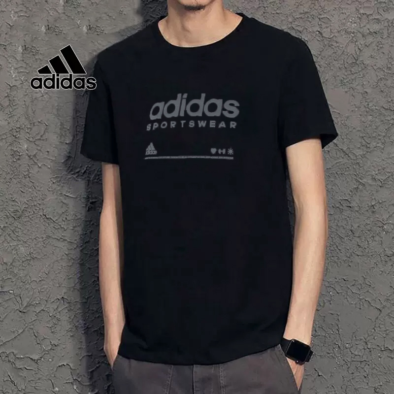 阿迪达斯短袖运动体恤Adidas