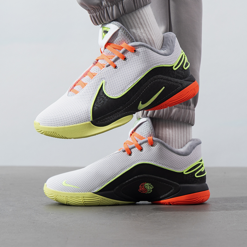 耐克NIKE男鞋2025春季新款LEBRON22实战篮球鞋健身训练休闲运动