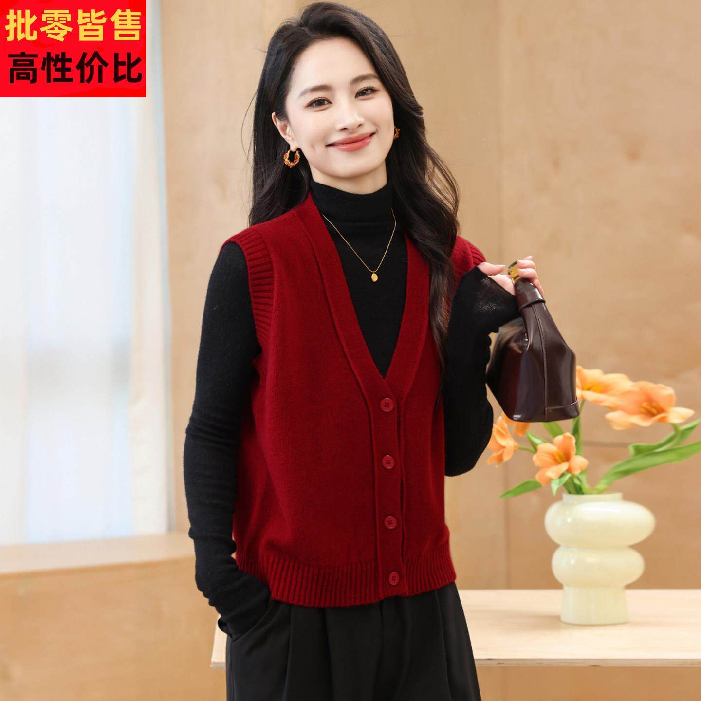 针织马甲背心女士红色毛衣开衫2025新款外穿V领套头坎肩上衣马夹