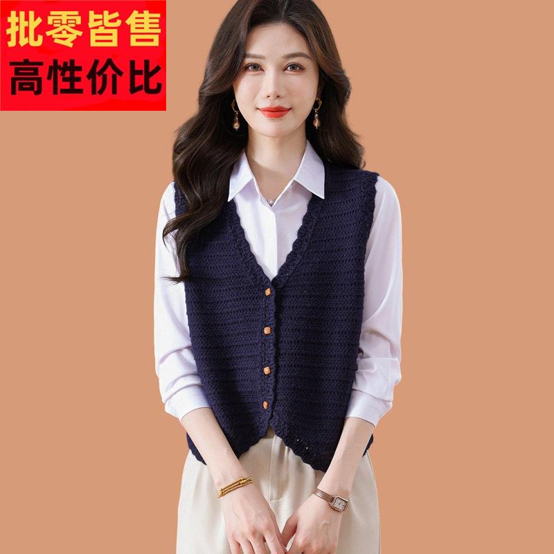 针织马甲女2026春季新款洋气爆款小个子叠穿背心羊毛开衫毛衣外套