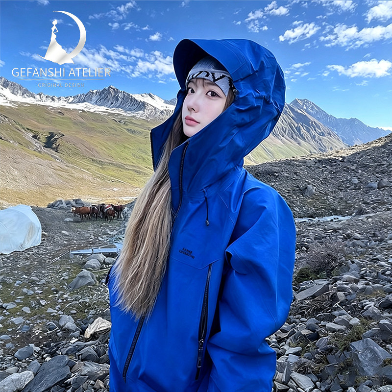 德国软壳冲锋衣外套女2026新款户外秋冬三合一防风防水徒步登山服