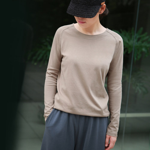 长袖休闲纯色纯棉针织衫