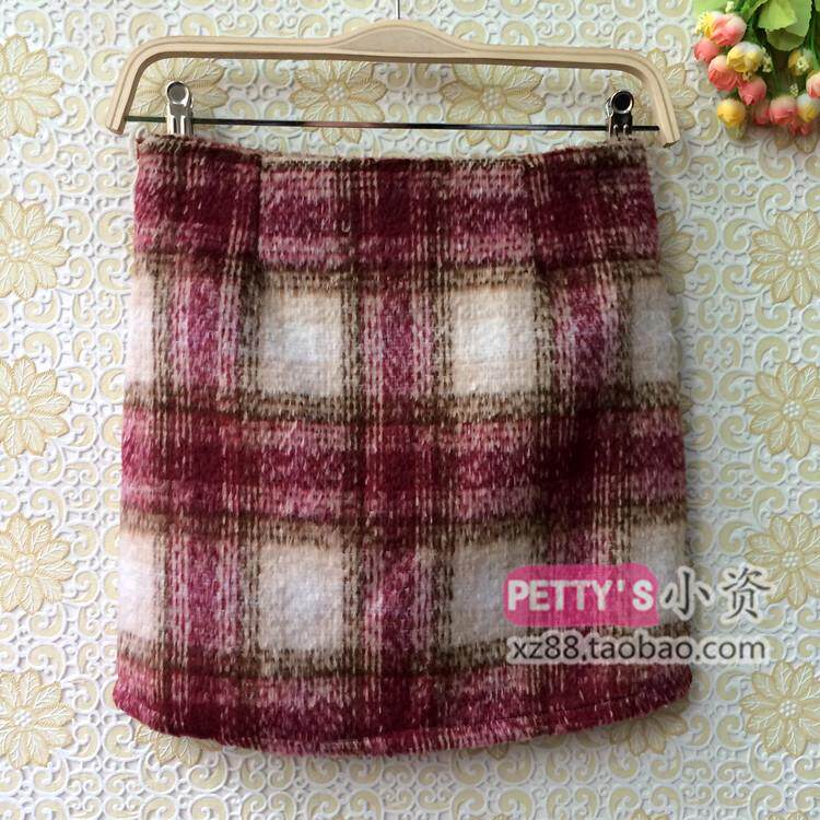 春秋新呢子格子包裙修身半身裙女可爱打底裙百搭包臀短裙一步裙在类目 女装/女士精品, 半身裙中 - 来自Buy2taobao.com提供专业的淘宝代购服务