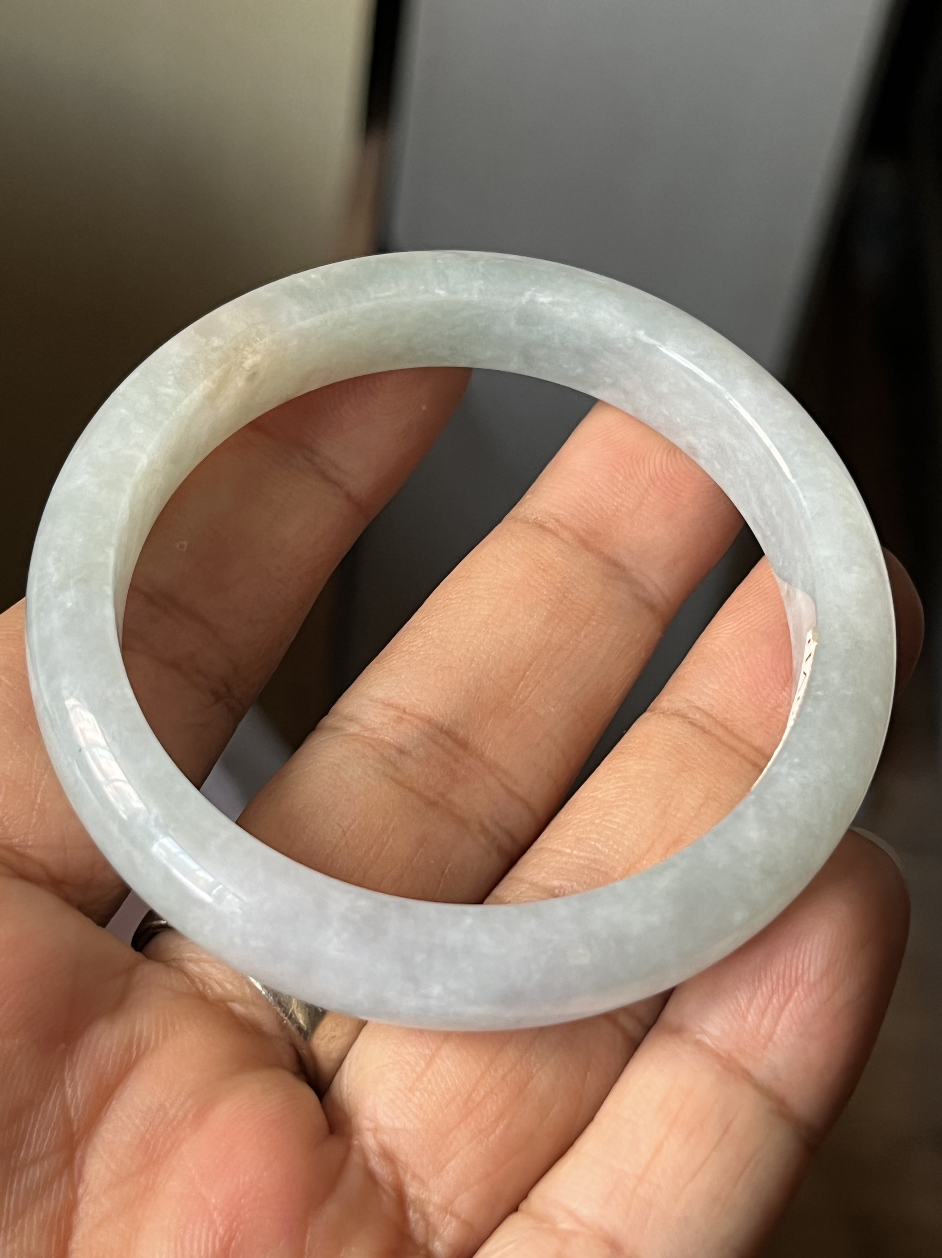 冰种天然翡翠浅绿方条小条玉手镯缅甸a货正品玉石玉镯55mm56mm