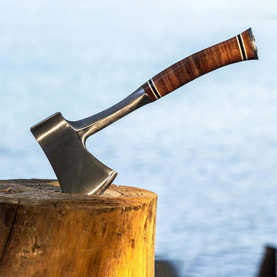 美国东翼E24一体钢斧头便携防滑户外求生伐木高强度耐用露营装备