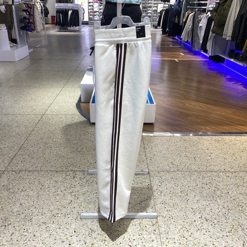 adidas阿迪达斯女子运动裤25新款训练直筒休闲长裤KC0086