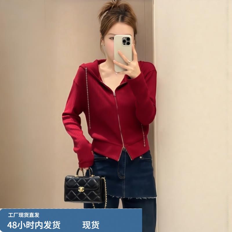 大码女装红色连帽针织开衫秋冬季胖mm显瘦超好看毛衣内搭外穿外套