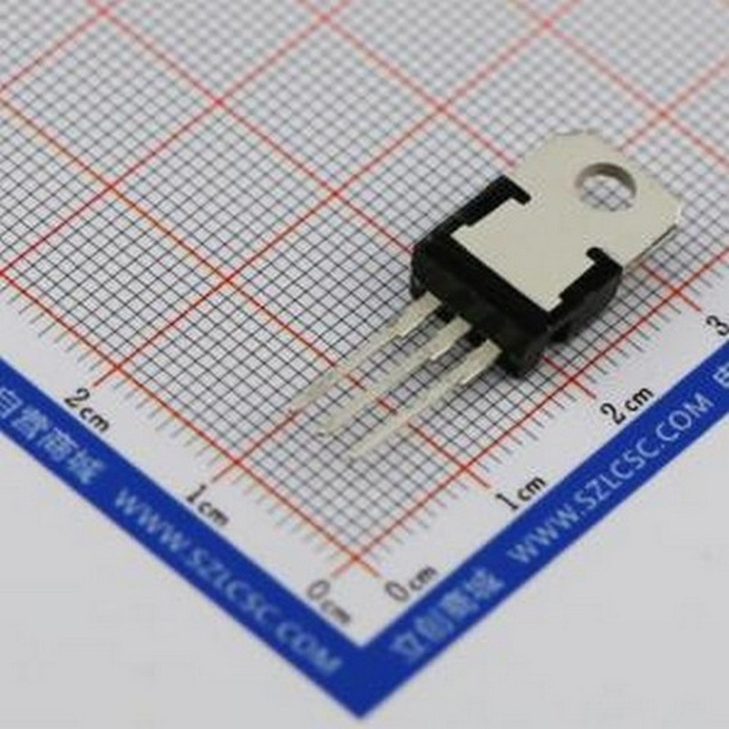 ME7805A3G 线性稳压器(LDO) 输入35V 输出5V 1.2A TO-220