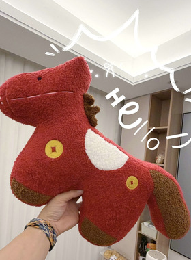 可爱2026新年马儿抱枕公仔玩偶男睡觉抱枕床上女生日礼物送女友