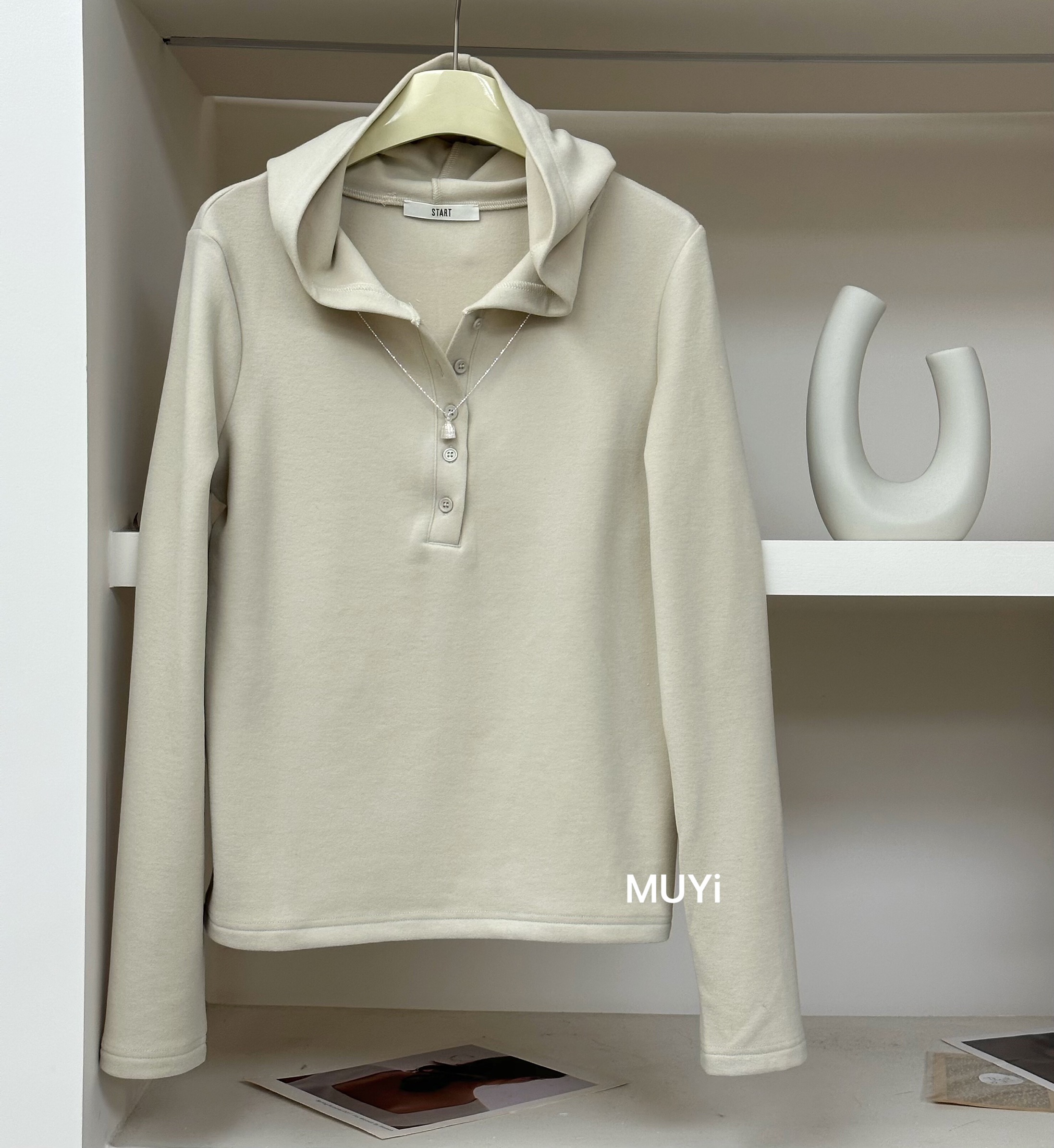 MUYi韩系秋款女装日韩时尚连帽纯色气质长袖半亨利领连帽打底显瘦