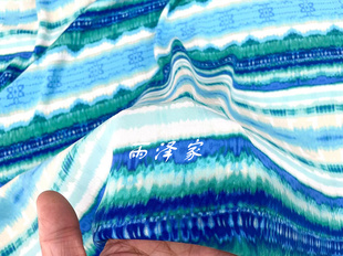 进口夏季热带风蓝色横条扎染印花化纤时装断面布料 衬衫 连衣裙