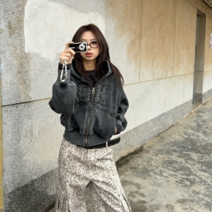 虎皮卷【OK卫衣】原创铆钉设计连帽拉链加厚卫衣WY2025025