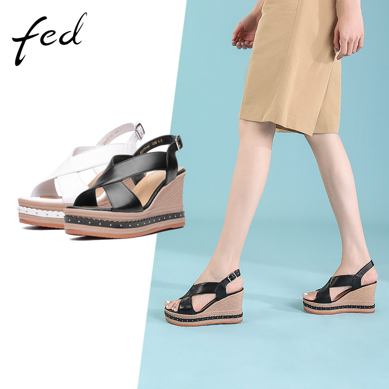 fed羊皮女凉鞋夏季新款休闲增高厚底坡跟真皮一字带扣罗马凉鞋女
