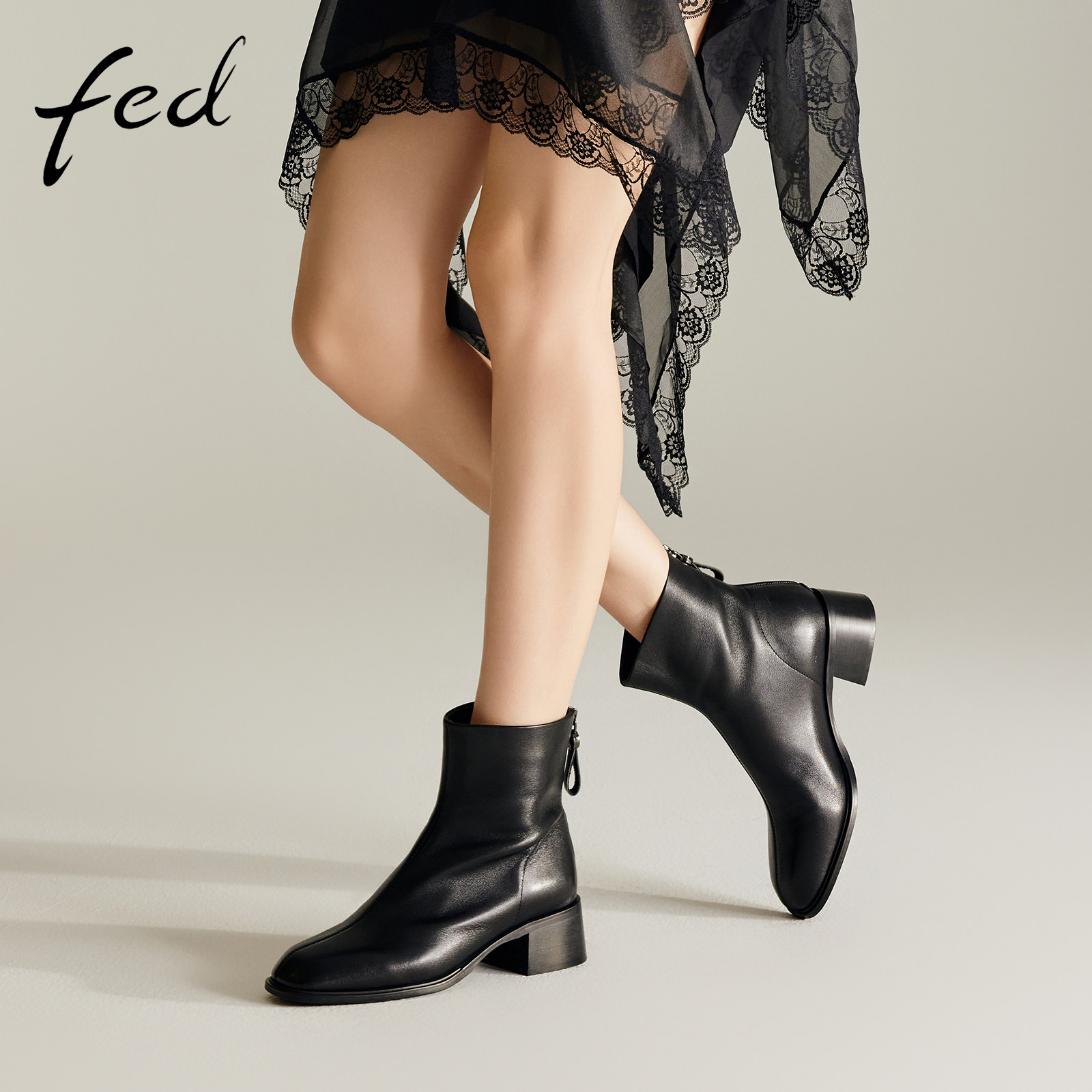 fed羊皮女鞋复古真皮褶皱春秋粗跟靴子女短靴切尔西靴时装靴女