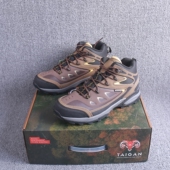 防滑耐磨全防水中帮爬山鞋 男子徒步鞋 真皮户外登山鞋 欧洲售1000