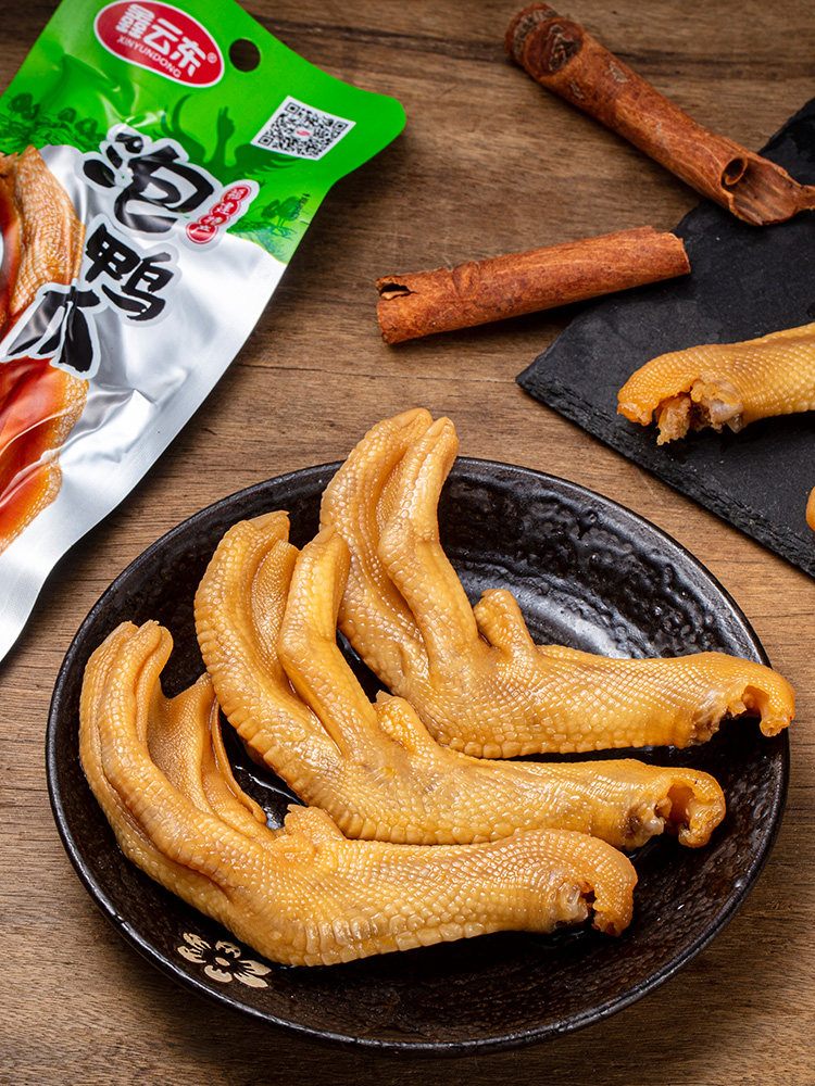 鑫云东泡鸭爪五香麻辣龙岩泡鸭爪福建特产土楼泡鸭掌卤味网红零食