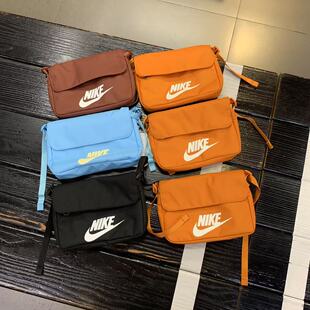 Nike 耐克品牌Logo休闲运动多功能单肩斜挎包磁吸扣常规CW9300
