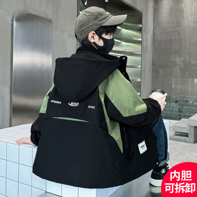 日本无印mu儿童装男童冲锋衣三合一可拆卸2025新款中大童加绒加厚