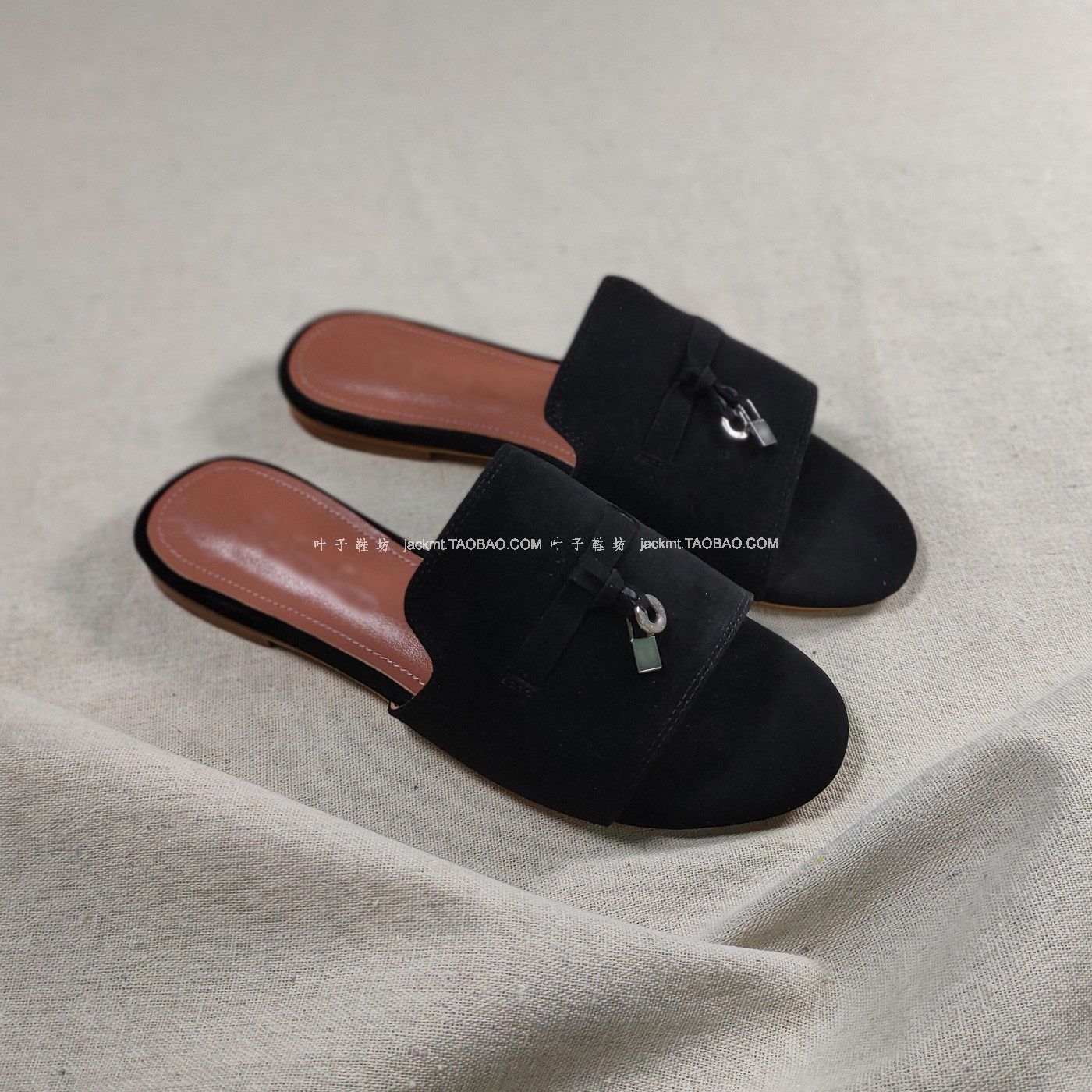 仅4对~纯原！牛货 ！新款罗马凉鞋女黑色显瘦显白羊皮平跟凉拖鞋