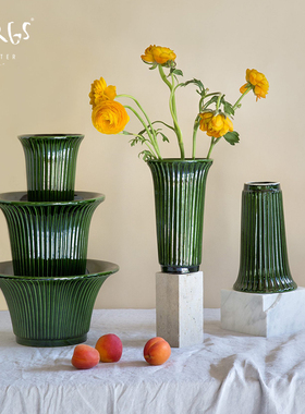 Bergs Potter 雏菊釉面 宝格仕丹麦设计 北欧风 室内花瓶无孔