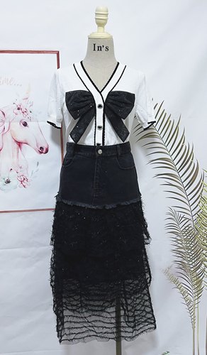 ins牛仔拼接蕾丝甜美风半身裙