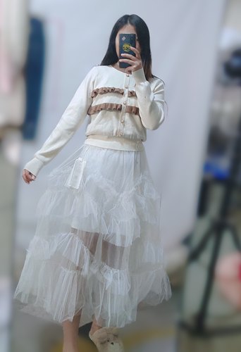 ins冬花朵刺绣甜美针织开衫女装