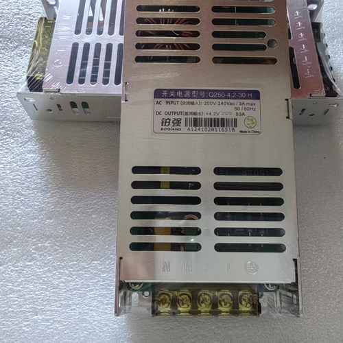 小间距全彩屏电源4.2V50A铂强