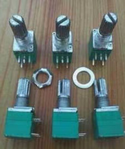 B103，带开关，单联五脚音量电位器，柄长15mm
