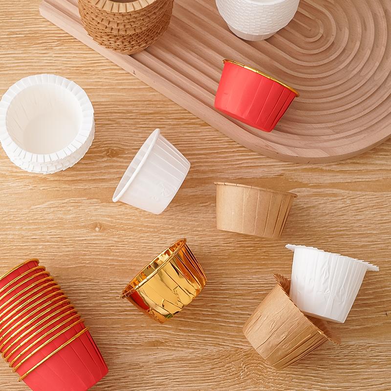 热销烘焙杯子金色银色中号卷边卷边折叠蛋糕纸杯耐烤杯耐烤杯礼帽