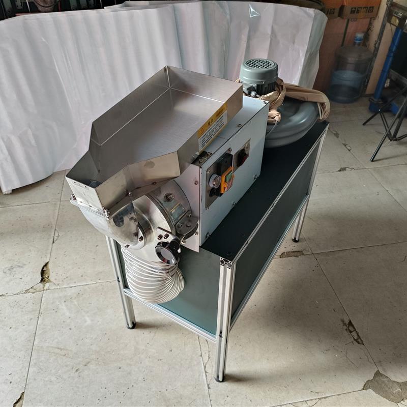 热销小型艾绒机家用艾叶粉碎艾绒加工微型提绒机艾灸馆理疗店设备