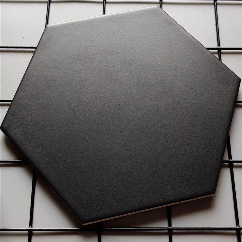 热销白色六角砖卫生间厕所墙砖黑白灰纯色520x600六边形瓷砖地砖