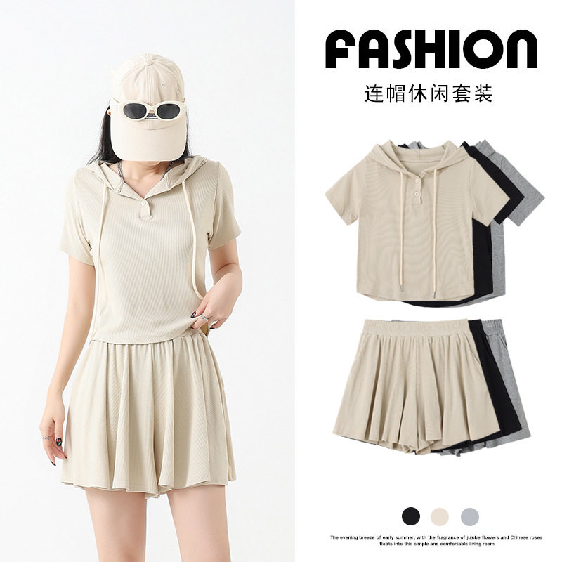 慵懒风裙裤套装女春夏新款百搭连帽上衣短裤小个子时尚休闲两件套