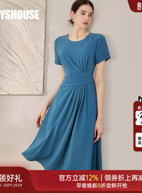 罗衣时尚通勤纯色连衣裙2025夏季新款圆领褶皱不规则大摆裙08694