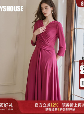 罗衣气质收腰V领内搭连衣裙女春时尚褶皱大摆垂坠感针织裙11707