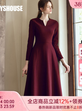 罗衣高级宴会风安可拉红连衣裙女春气质收腰大摆打底针织裙09737