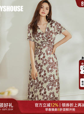 罗衣法式泡泡袖缎面连衣裙2025夏季新款时尚扭结收腰中长裙10661