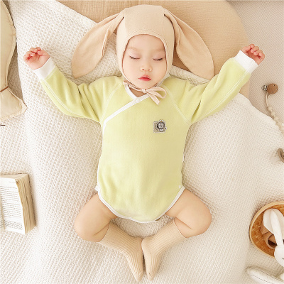 新生婴儿加绒包屁衣春秋冬三角哈衣爬服加厚初生宝宝连体护肚睡衣