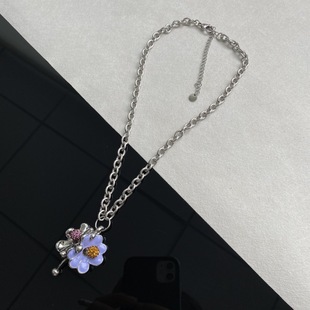 双生花珐琅滴油吊坠项链小众设计轻奢满钻花蕊钛钢链不掉色毛衣链
